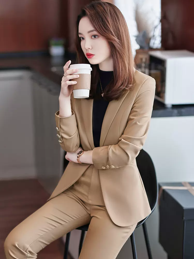 女士职业小西装套装