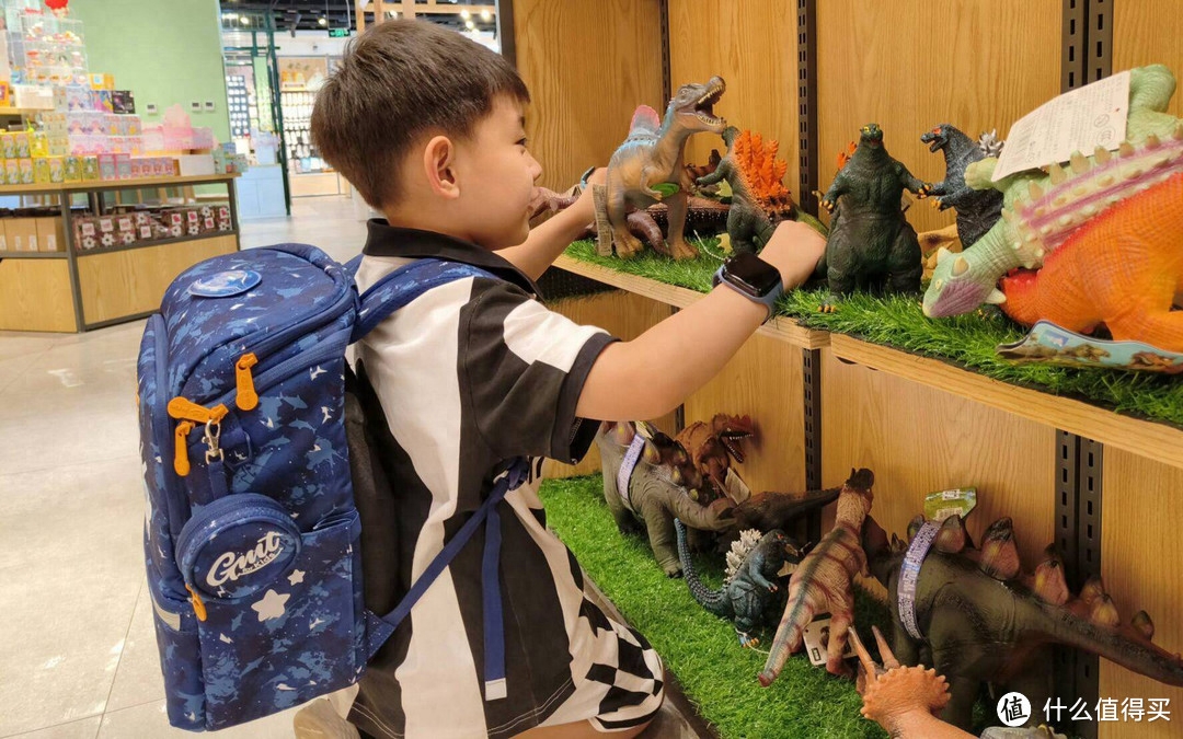 _开学季必备用品_开学装备图片