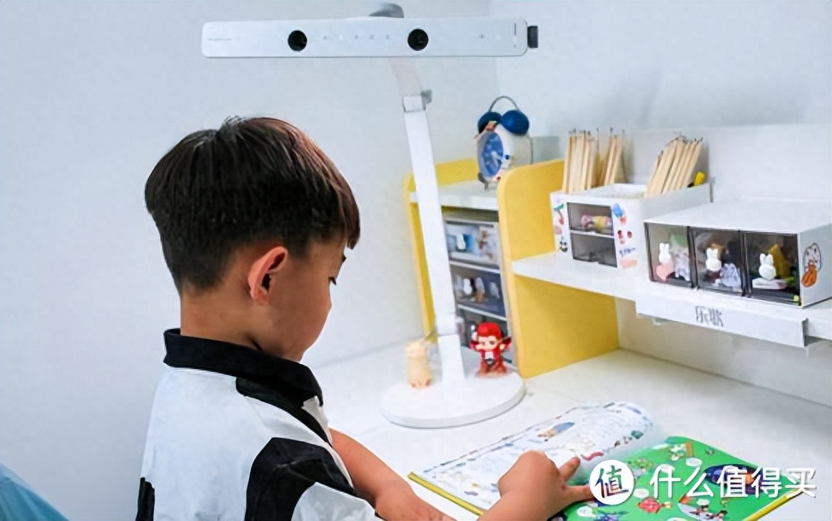 开学季必备用品__开学装备图片