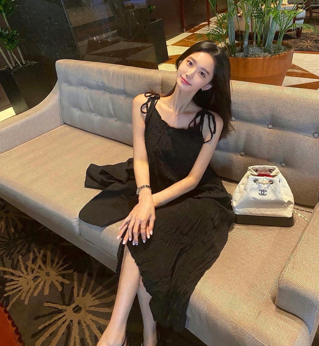 褶皱连衣裙裁剪方法__连衣裙褶皱设计