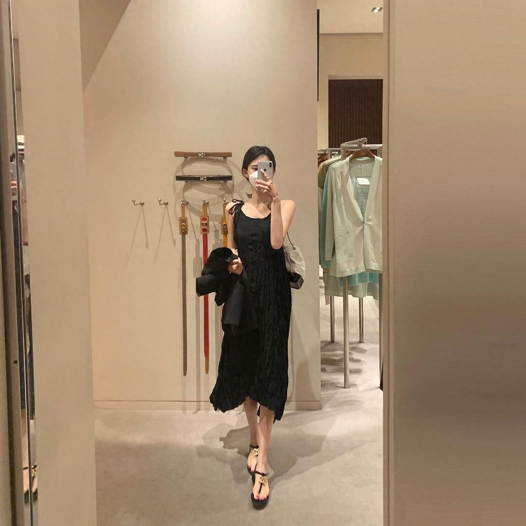 _连衣裙褶皱设计_褶皱连衣裙裁剪方法