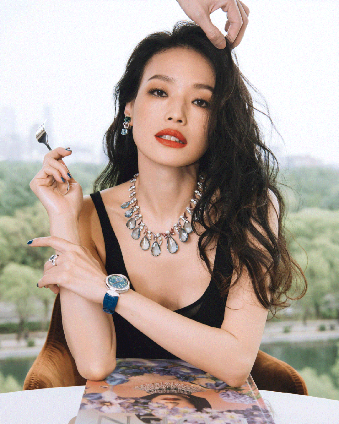 _赵露思妆容教程_赵露思化妆包
