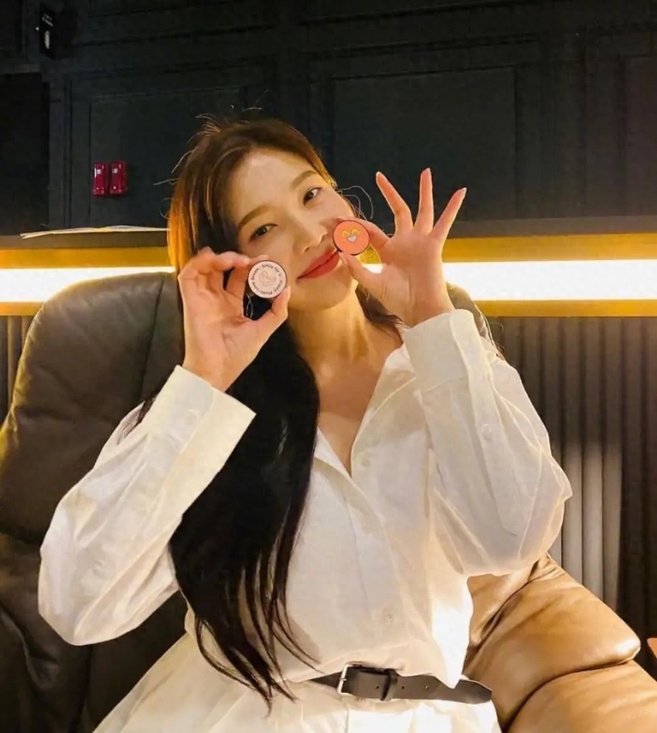 胸高胸大穿什么衣服好看_胸大穿什么裙子好看_