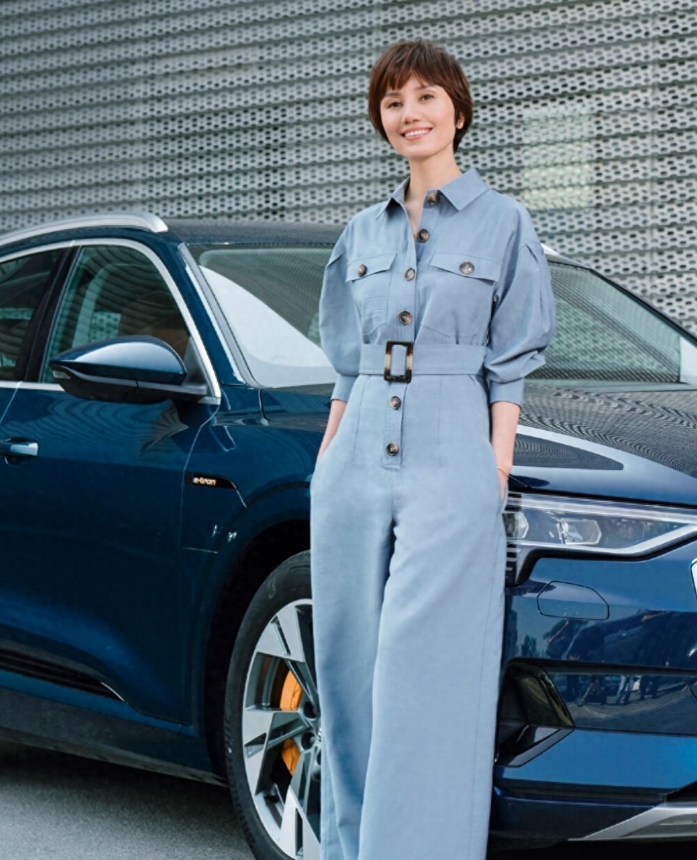 _中年穿什么衣服显年轻_中年人穿着搭配